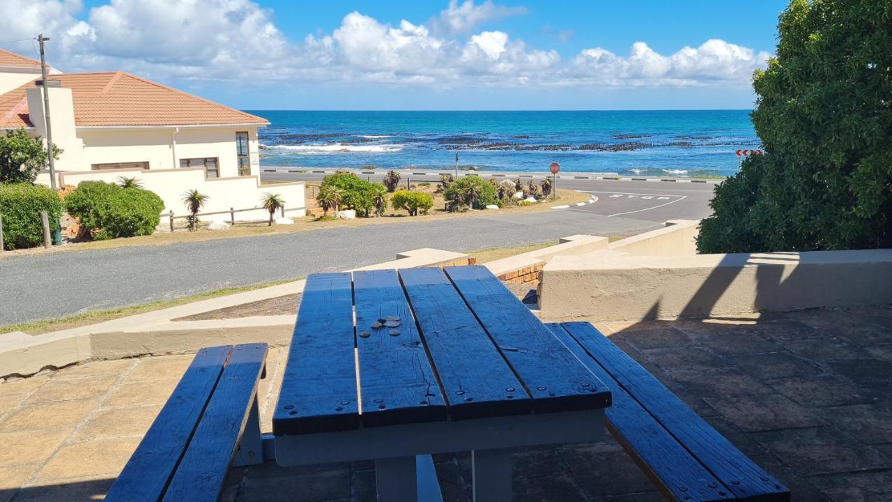 Walkerbay Accommodation Gansbaai Esterno foto